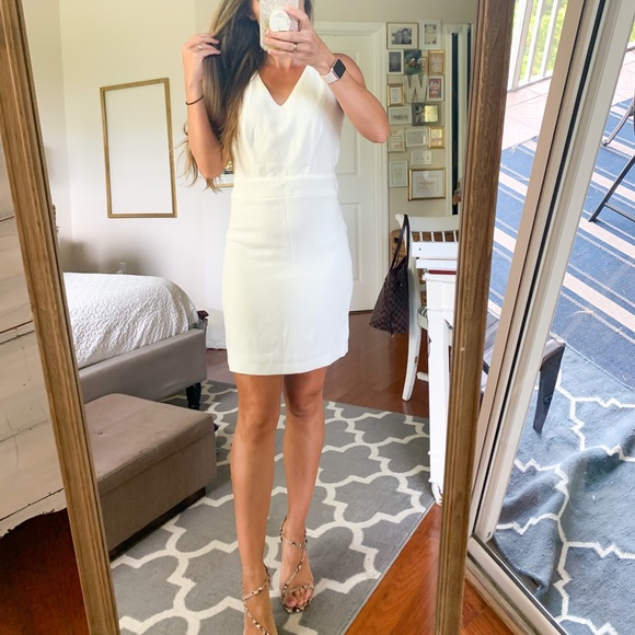 Dresses & Skirts - NWT white C Luce size S dress